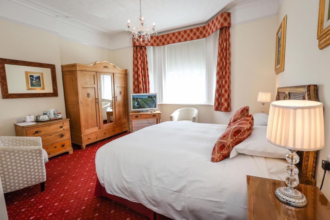 The Winter Dene Hotel Bournemouth Exterior photo