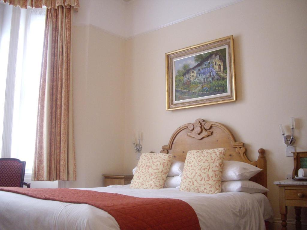The Winter Dene Hotel Bournemouth Room photo