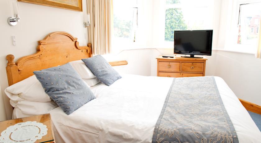 The Winter Dene Hotel Bournemouth Room photo