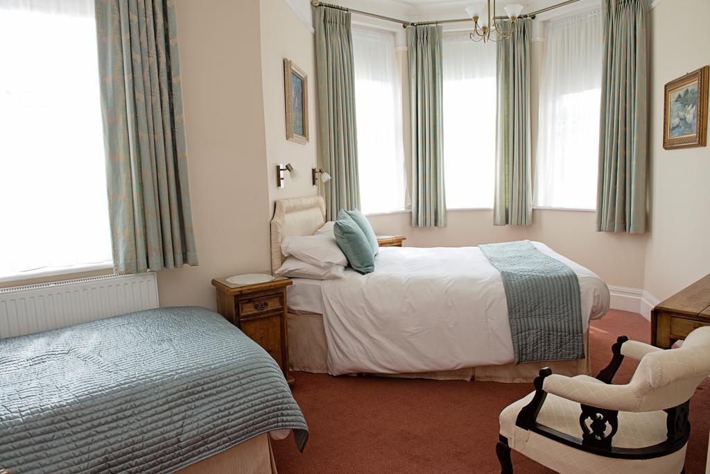 The Winter Dene Hotel Bournemouth Room photo